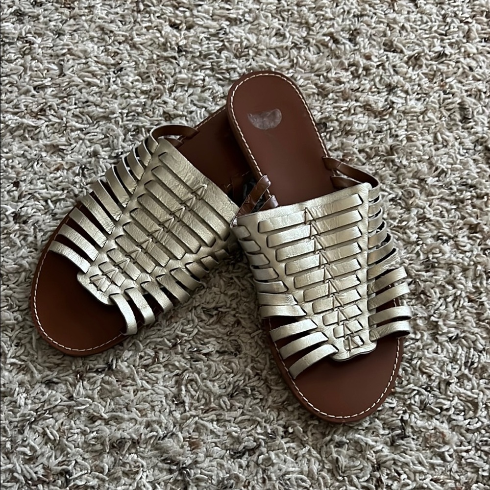 Woven Flat Sandals with Brown Sole